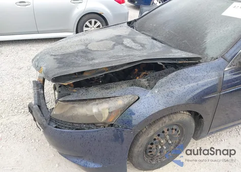 2010 Honda Accord 2.4 Lx z USA, uszkodzony, nr VIN 1HGCP2F32AA141283